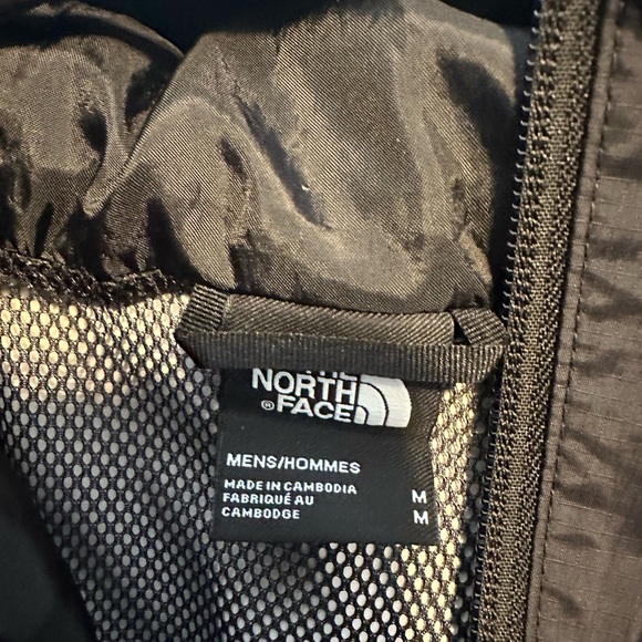 The North Face Men's Antora Rain
Hooded Jacket - Picture 3 of 3